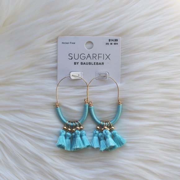 NWT SUGARFIX by BaubleBar Bold Fringe Hoop Earrings Blue Monochrome Tassels - Picture 3 of 5
